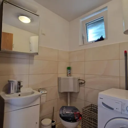 Urinj